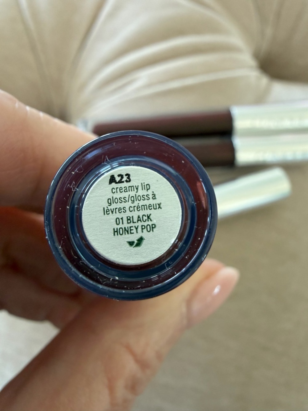 Clinique Liquid Lip Gloss Set in Black Honey Pop - Picture 3 of 6